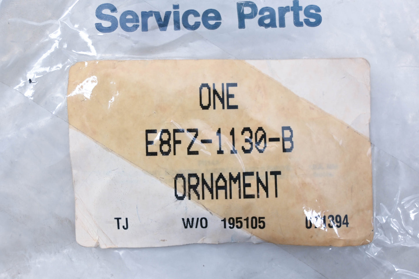 New OEM Ford E8FZ-1130-B Wheel Center Hub Cover NOS