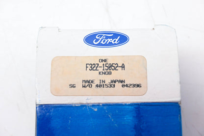 New OEM Ford F32Z-15052-A 12-Volt Console Cigarette Light Assembly NOS