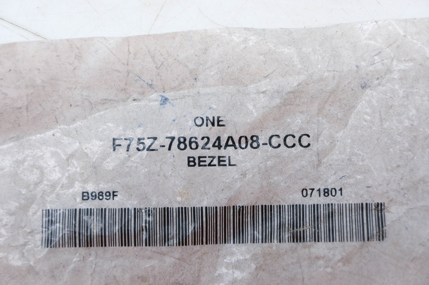 New OEM Ford F75Z-78624A08-CCC Bezel NOS