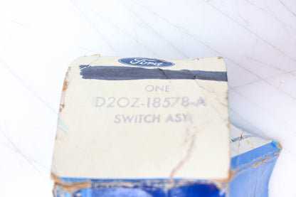 New OEM Ford D2OZ-18578-A Rear Window Heater Switch Assembly NOS