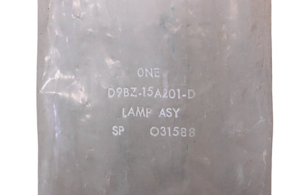 New OEM Ford D9BZ-15A201-D Red Side Marker Lamp Assembly NOS