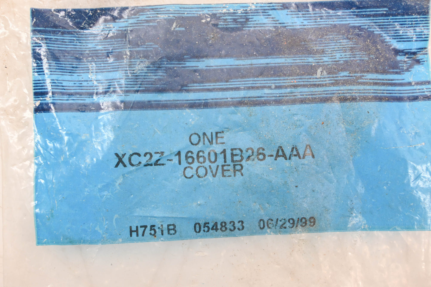 New OEM Ford XC2Z-16601B26-AAA Seat Belt Opening Cover NOS