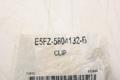 New OEM Ford E5FZ-5804132-B Sun Visor Retainer Clip NOS
