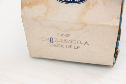 New OEM Ford D8BZ-15500-A Backup Lamp Assembly NOS