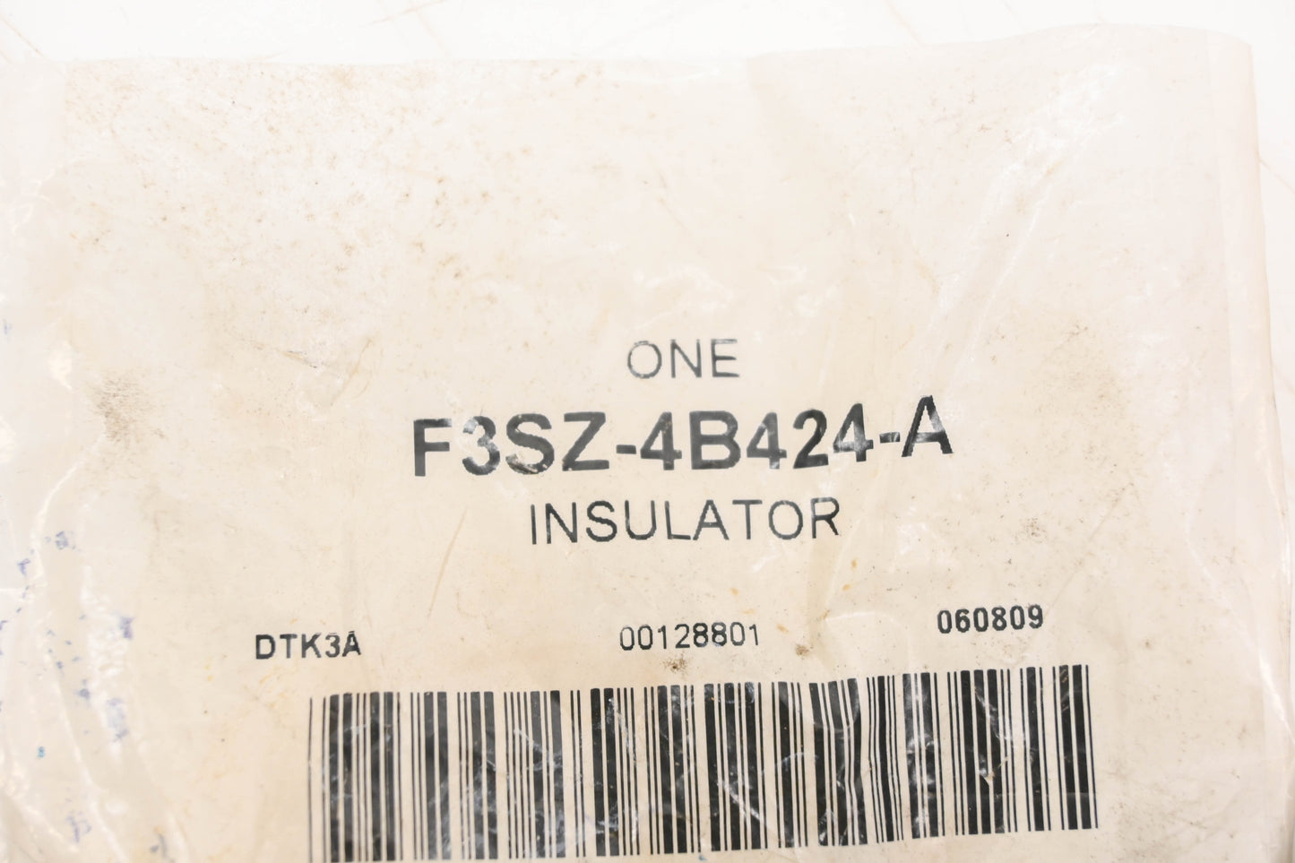 New OEM Ford F3SZ-4B424-A Differential Housing Insulator NOS