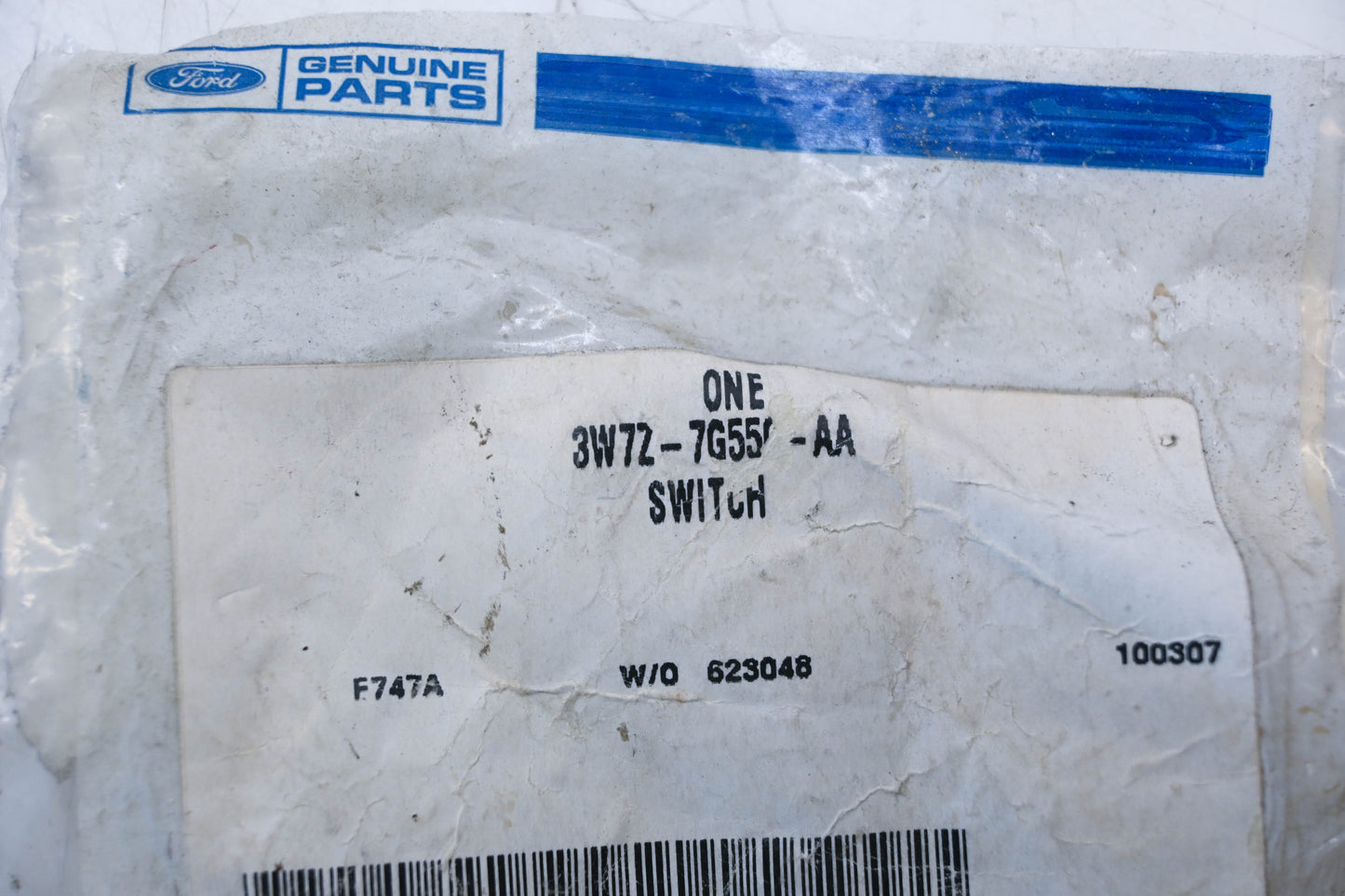 New OEM Ford 3W7Z-7G550-AA Transmission Selector Switch Assembly NOS