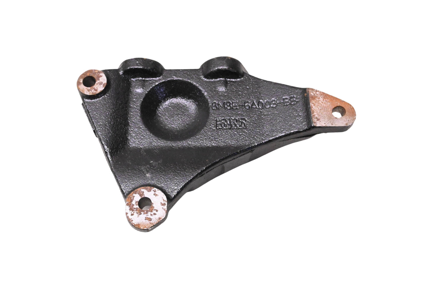 New OEM Ford 8M8Z-6038-A, 4994905 Front Right Engine Bracket NOS