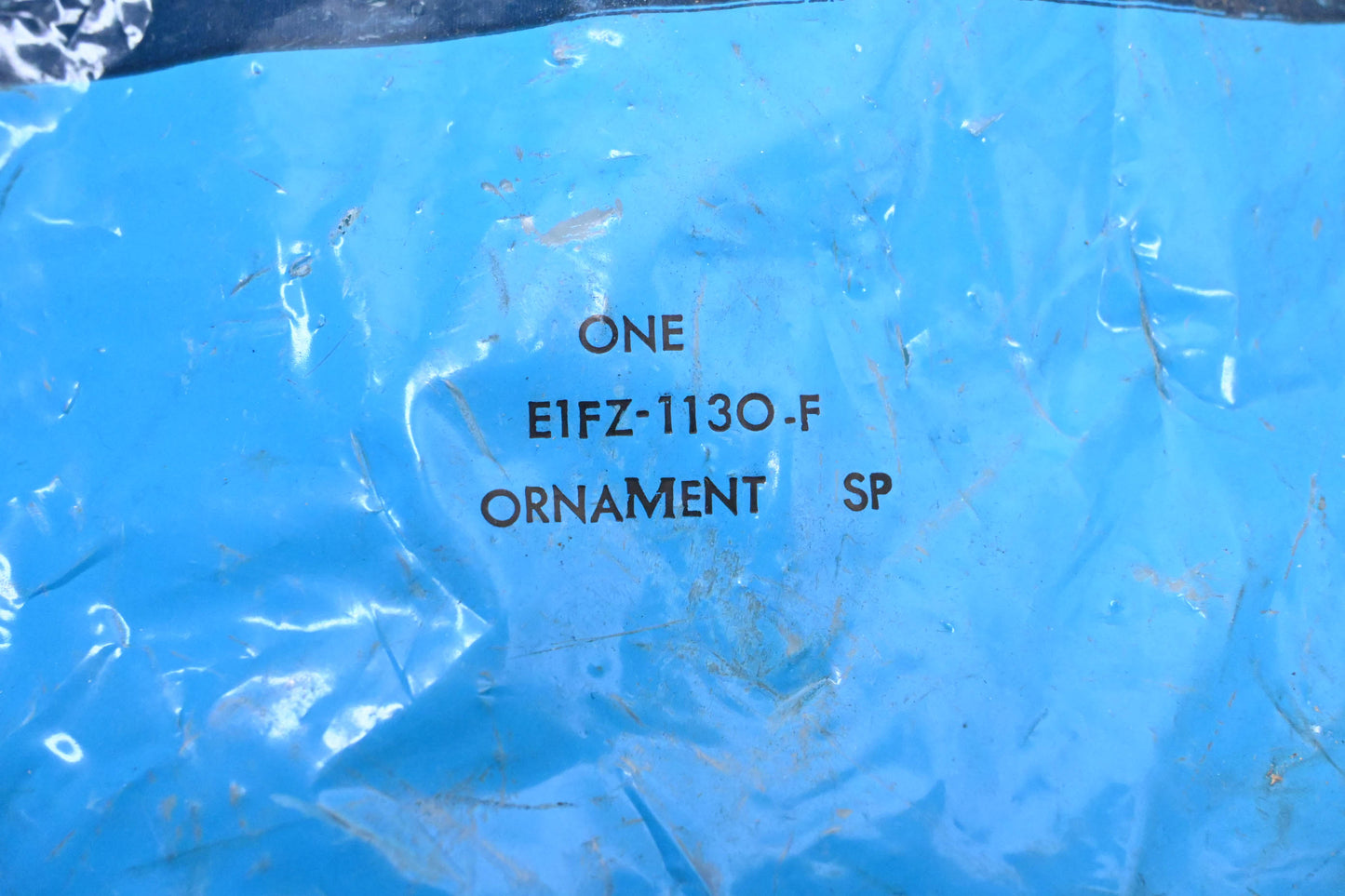 New OEM Ford E1FZ-1130-F Wheel Center Cap Assembly NOS