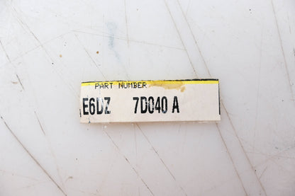 New OEM Ford E6DZ-7D040-A Seal NOS