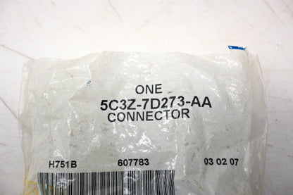 New OEM Ford 5C3Z-7D273-AA Oil Tube Connector NOS