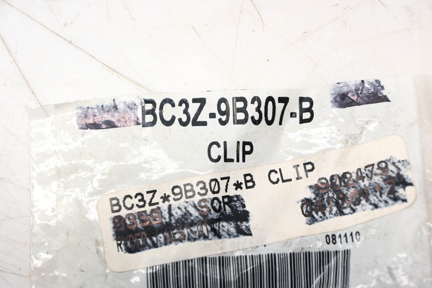 New OEM Ford BC3Z-9B307-B Clip NOS
