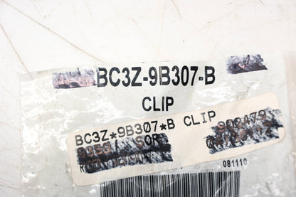 New OEM Ford BC3Z-9B307-B Clip NOS