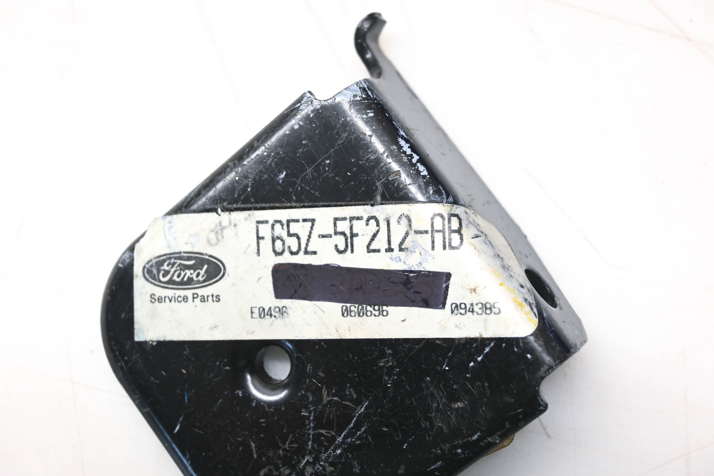 New OEM Ford F65Z-5F212-AB Bracket NOS