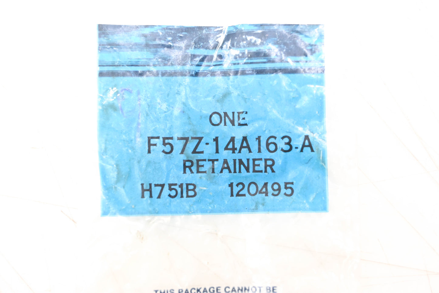 New OEM Ford F57Z-14A163-A Retainer NOS