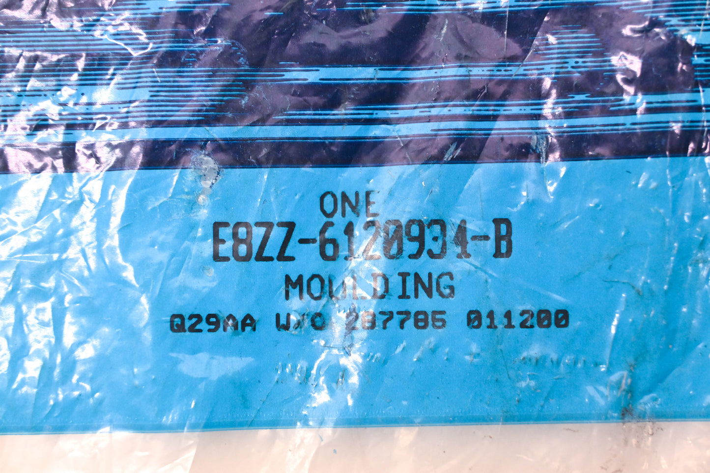 New OEM Ford E8ZZ-6120934-B Side Door Moulding NOS