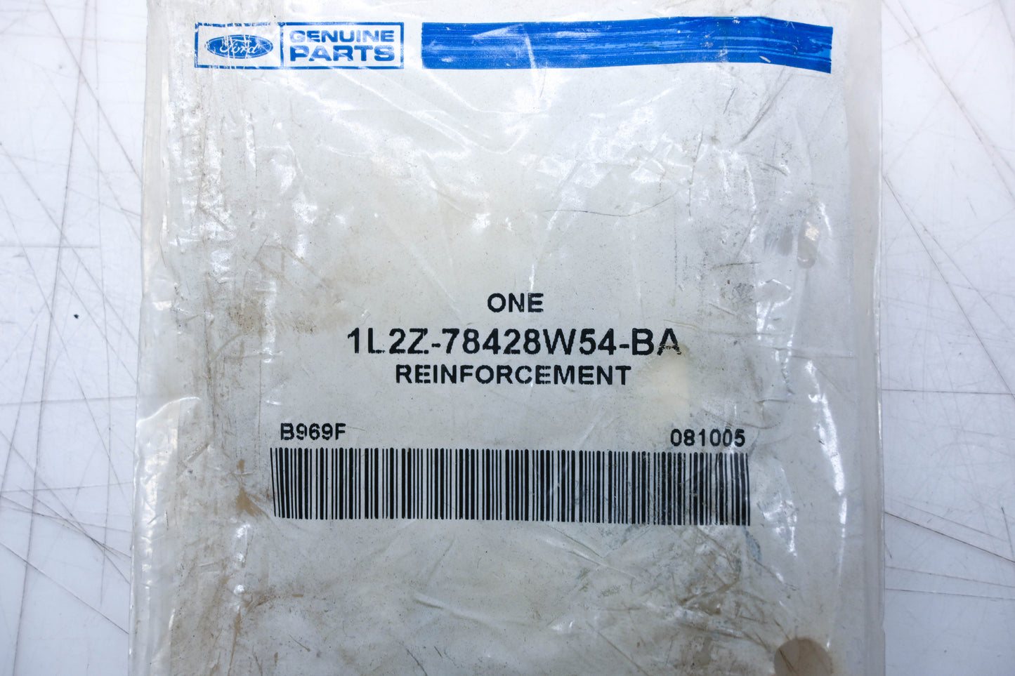 New OEM Ford 1L2Z-78428W54-BA Reinforcement NOS