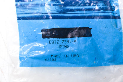 New OEM Ford E9TZ-7381-A Retainer Clips Qty 2 NOS