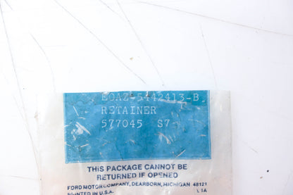 New OEM Ford EOAZ-5442413-B Retainer NOS