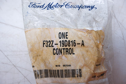 New OEM Ford F32Z-19D816-A Control Assembly NOS
