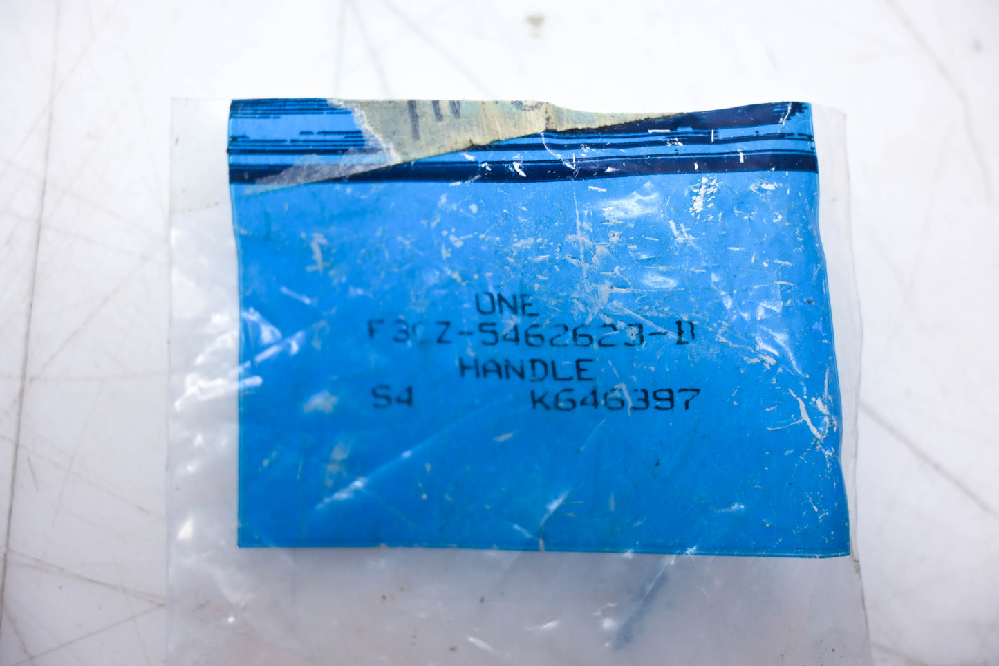 New OEM Ford F3CZ-5462623-B Handle NOS