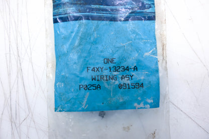 New OEM Ford F4XY-13234-A Parking Lamp Wire & Socket Assembly NOS
