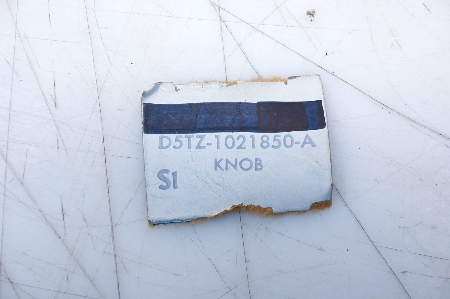 New OEM Ford D5TZ-1021850-A Door Lock Knob NOS