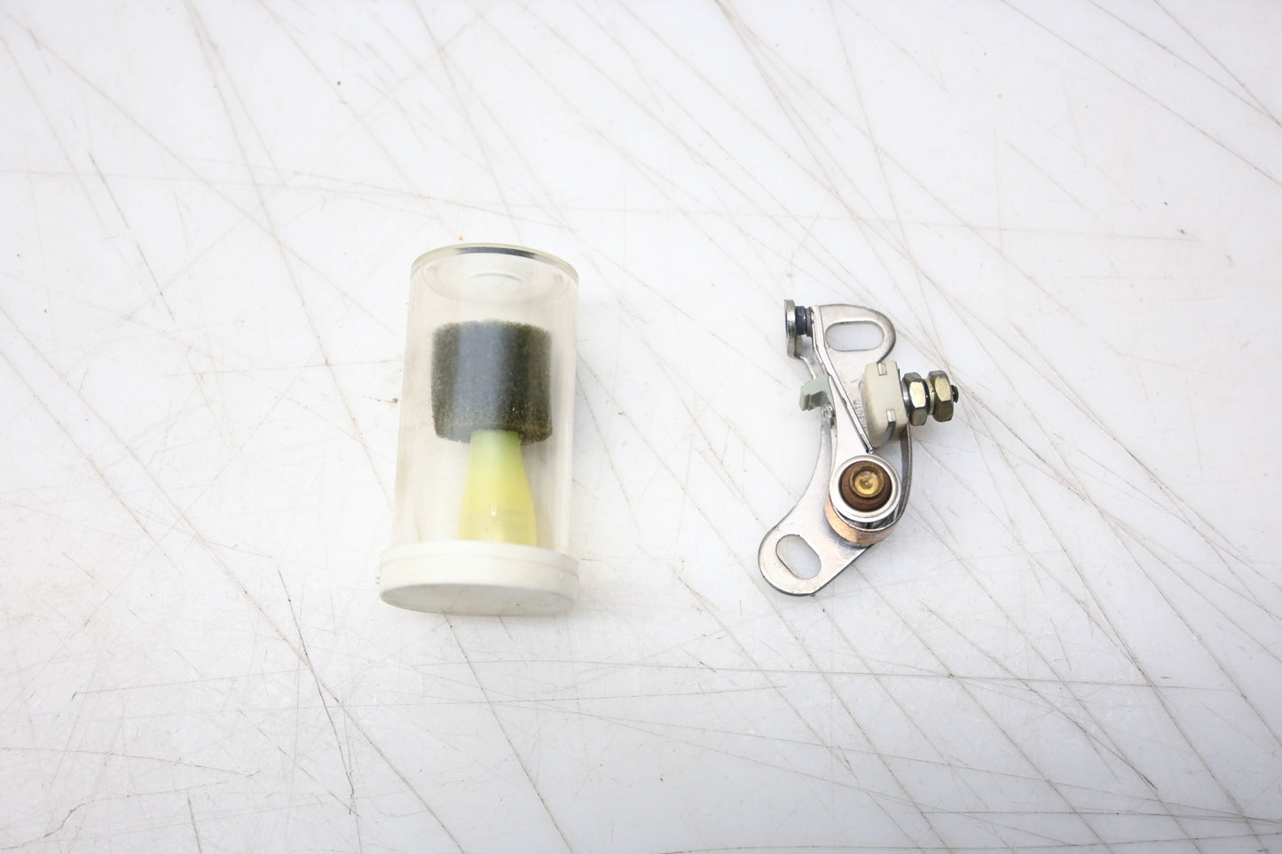 New OEM Ford DP-306, D4OZ-12171-A Ignition Contact Point Kit NOS