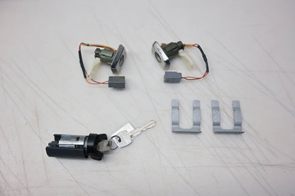 New OEM Ford E6LY-6322050-B Door Lock Cylinder & Key Kit NOS