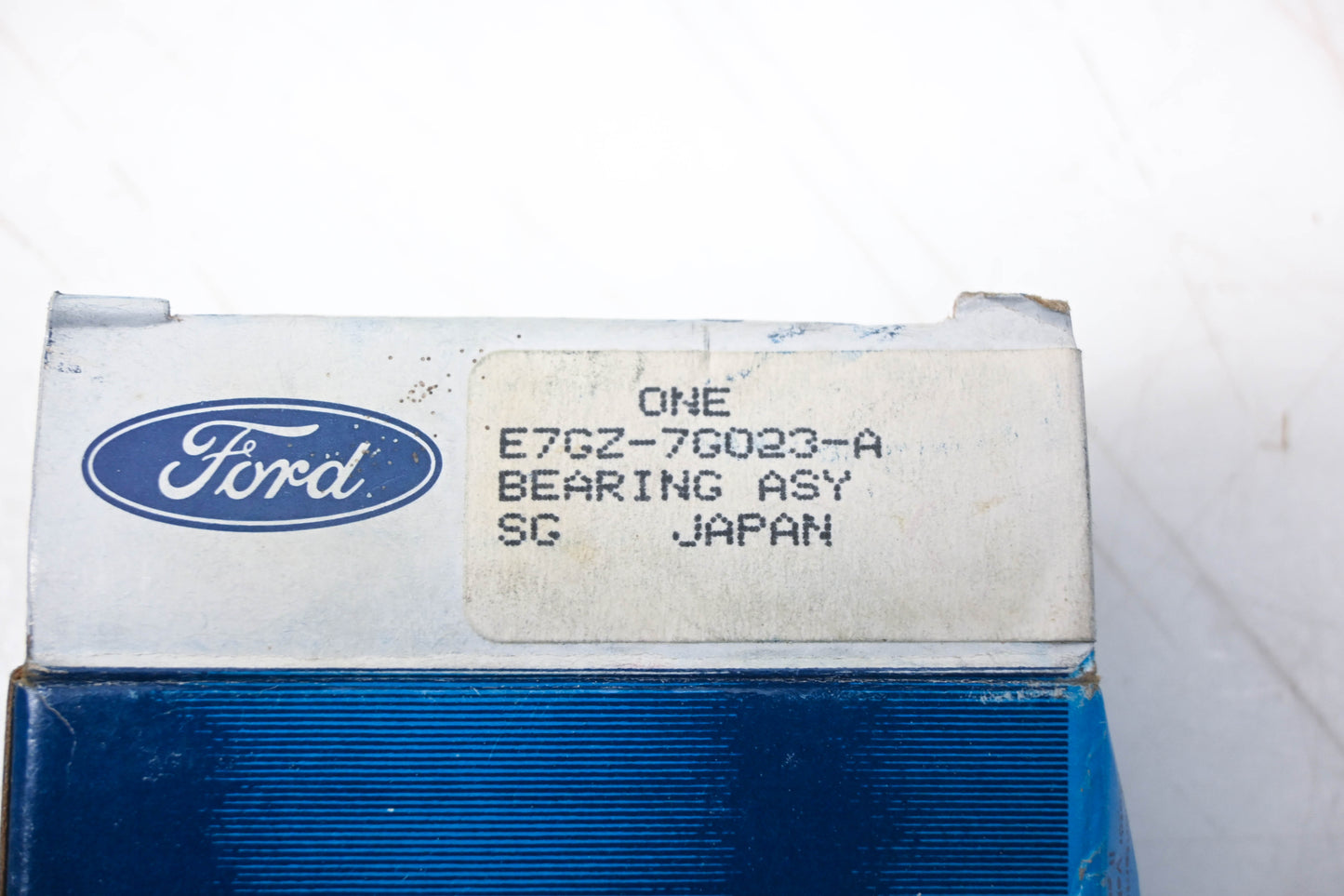 New OEM Ford E7GZ-7G023-A Output Shaft Bearing Assembly NOS