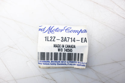 New OEM Ford 1L2Z-3A714-EA Power Steering Hose Assembly NOS