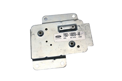 New OEM Ford F65Z-14B058-AB Bracket Assembly NOS