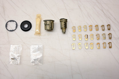 New OEM Ford F8ZZ-6321990-AA Lock Cylinder Assembly Kit NOS