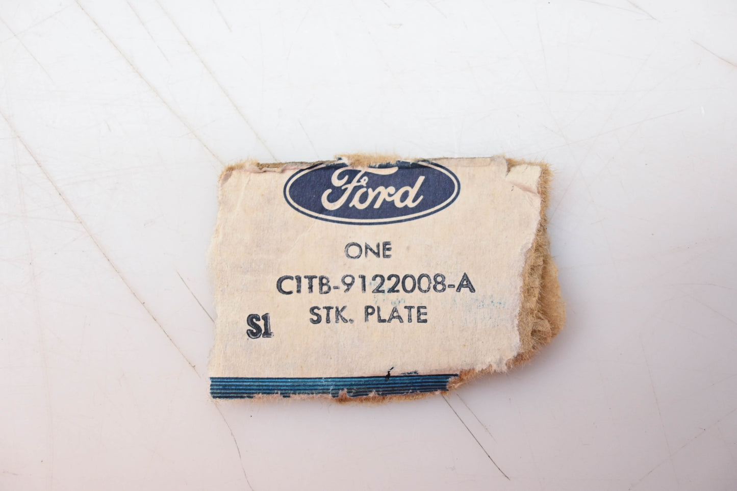 New OEM Ford C1TB-9122008-A Door Latch Striker Plate Assembly NOS