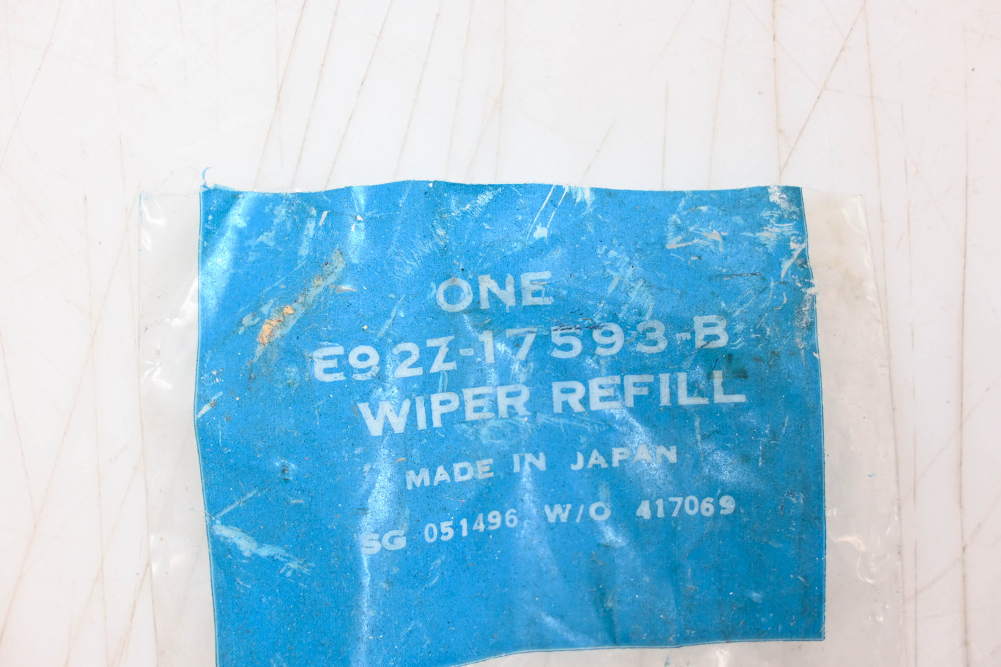 New OEM Ford E92Z-17593-B 18" Wiper Refill Blade NOS