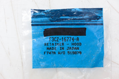 New OEM Ford F3CZ-16774-A Retainers Qty 7 NOS