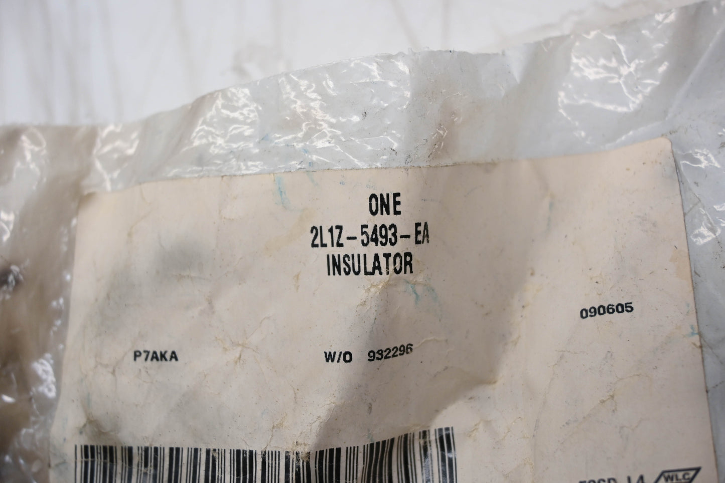 New OEM Ford 2L1Z-5493-EA Suspension Stabilizer Bar Bushing/ Insulator NOS