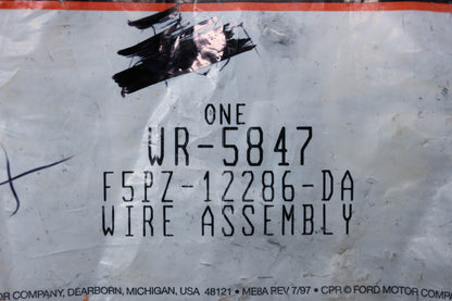 New OEM Motorcraft WR-5847, F5PZ-12286-DA Wire Assembly NOS