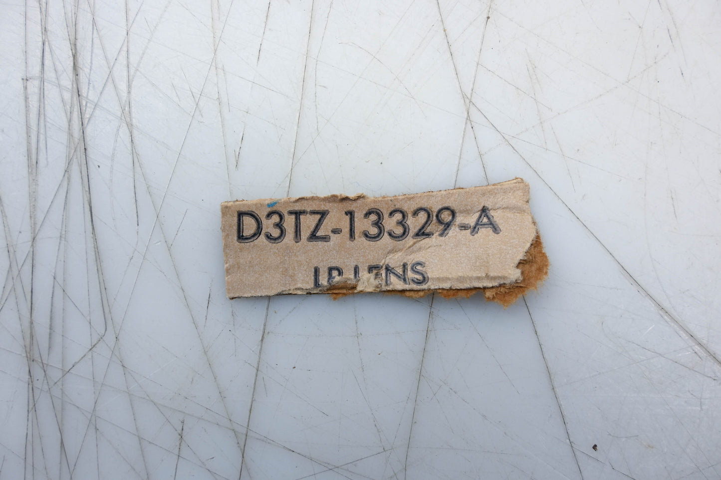 New OEM Ford D3TZ-13329-A Red Front Signal Lamp Lens Kit NOS