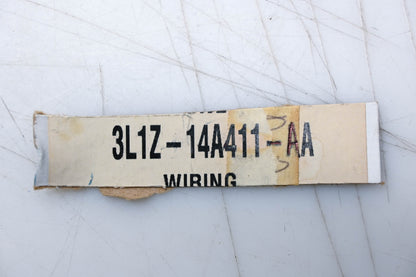 New OEM Ford 3L1Z-14A411-AA Jumper Wire Assembly NOS