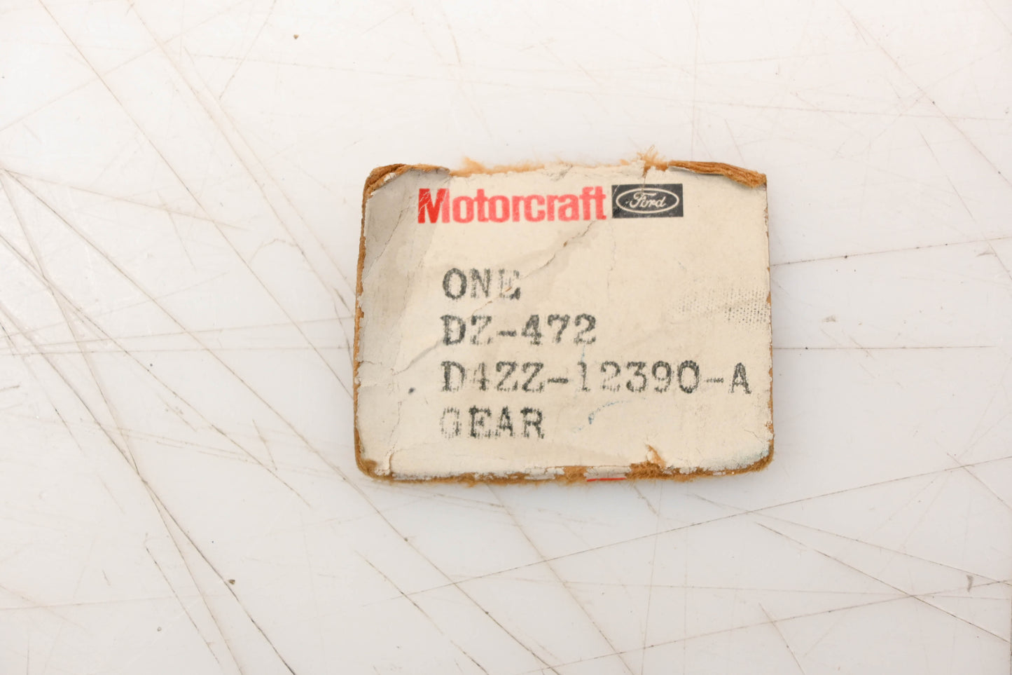 New OEM Motorcraft DZ-472, D4ZZ-12390-A Distributor Drive Gear NOS