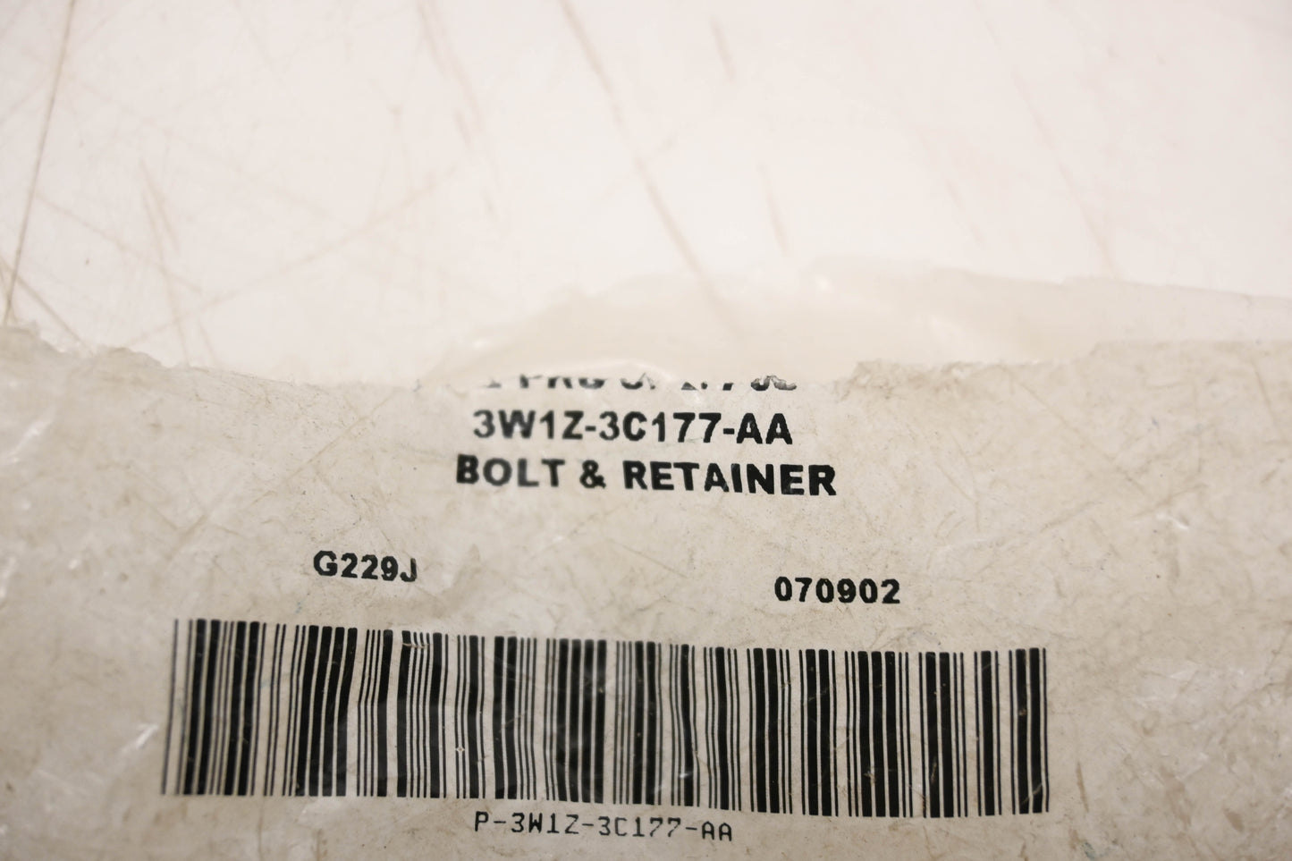 New OEM Ford 3W1Z-3C177-AA Bolt & Retainer Assembly NOS