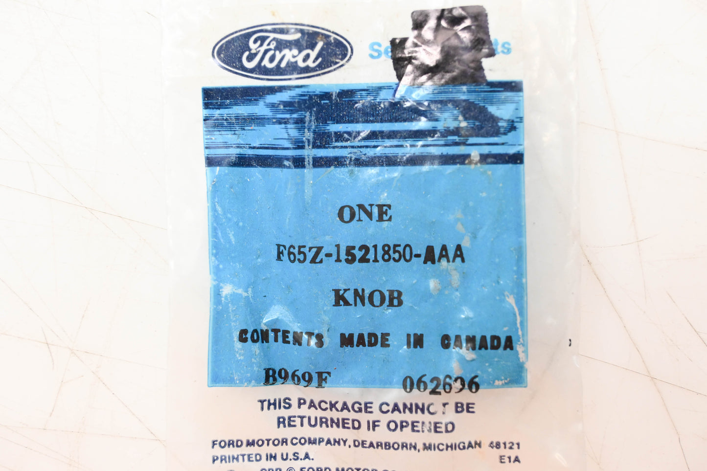 New OEM Ford F65Z-1521850-AAA Interior Door Lock Button NOS