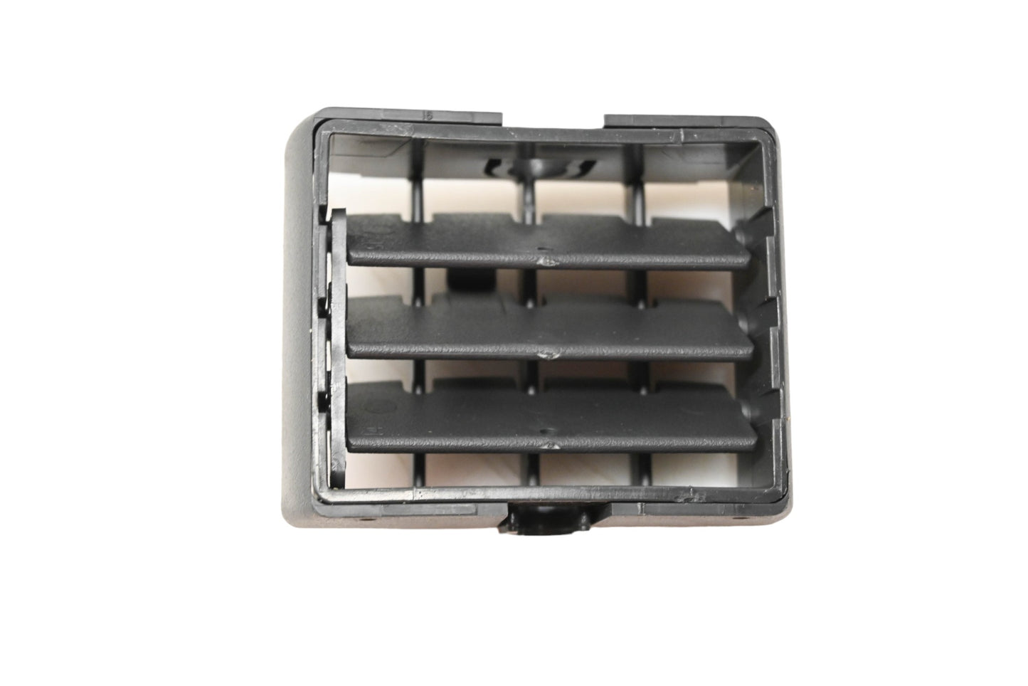 New OEM Ford E83Z-19893-H Dash Heater Vent/ Regsiter NOS