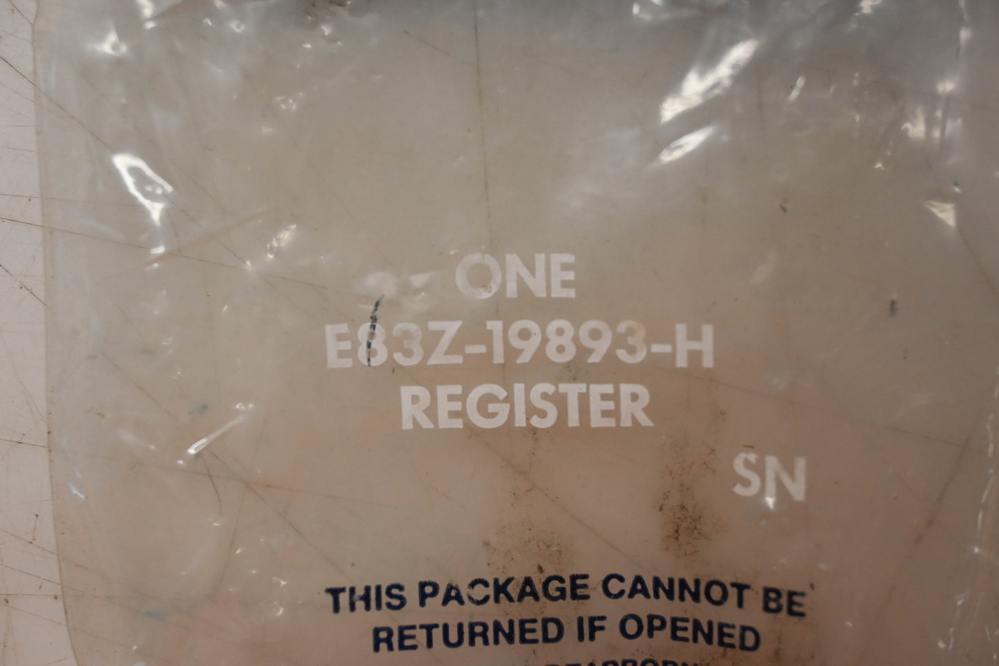 New OEM Ford E83Z-19893-H Dash Heater Vent/ Regsiter NOS