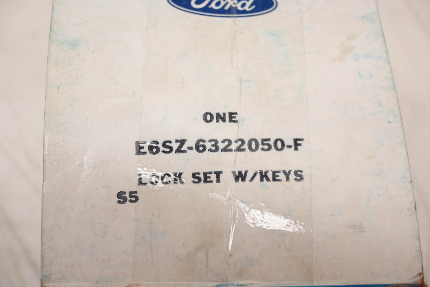 New OEM Ford E6SZ-6322050-F Door Lock Cylinder Kit NOS