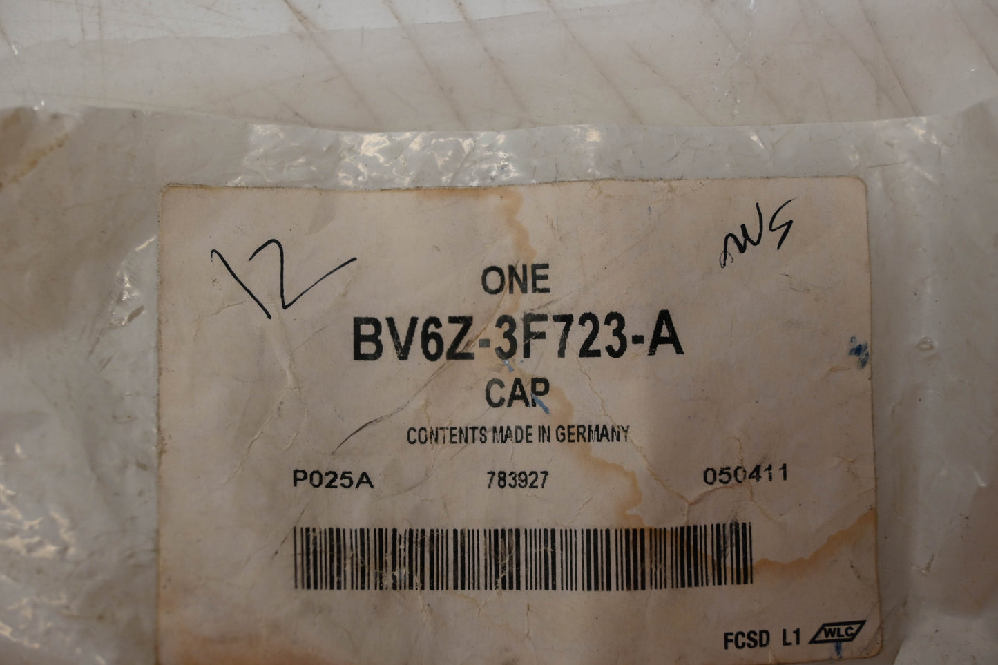 New OEM Ford BV6Z-3F723-A Cap NOS