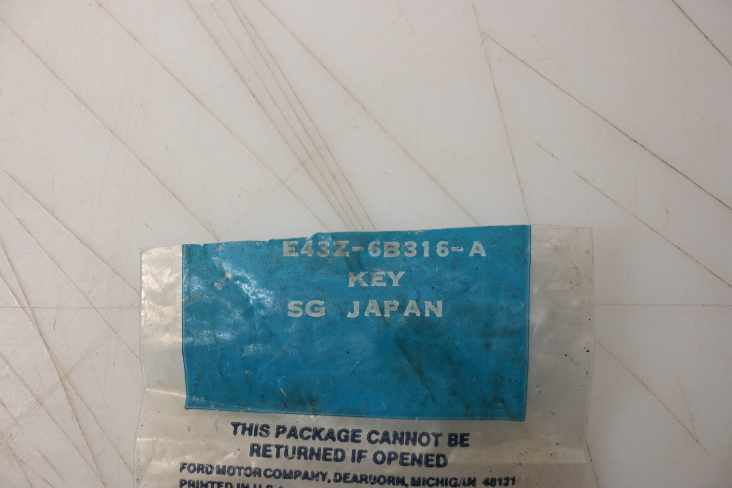 New OEM Ford E43Z-6B316-A Key NOS