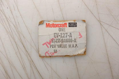 New OEM Motorcraft EV-127-A, E5ZZ-6A666-A PCV Valve Kit NOS