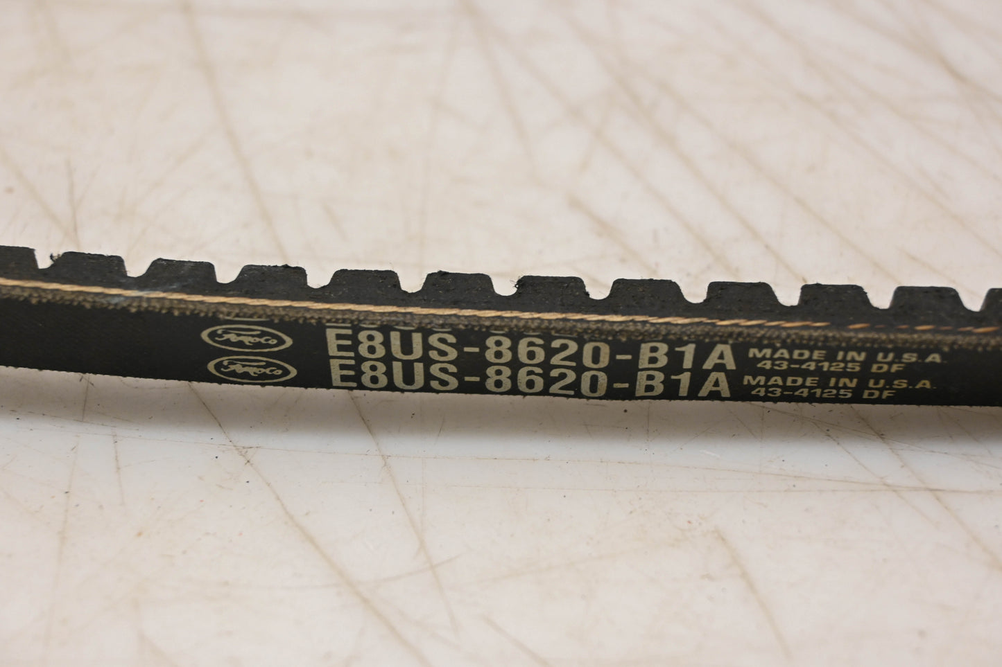 New OEM Ford E8US-8620-B1A Serpentine Belt NOS