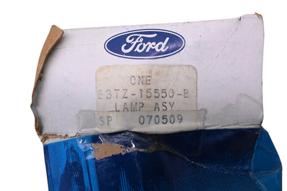 New OEM Ford E3TZ-15550-B Lamp Lens Assembly NOS